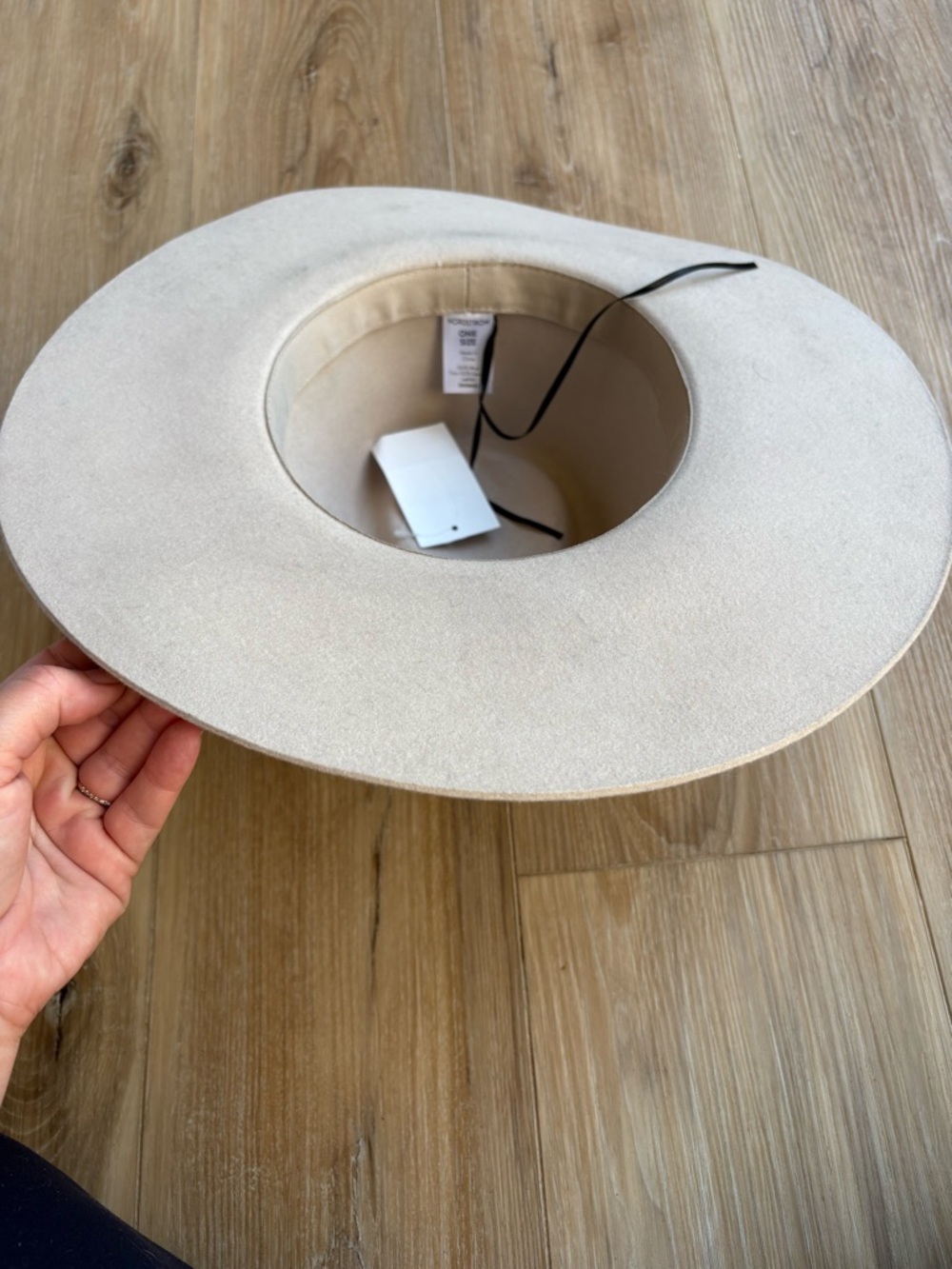 Nordstrom Tan Wide-Brim Wool Felt adjustable Panama Hat - Picture 4 of 4
